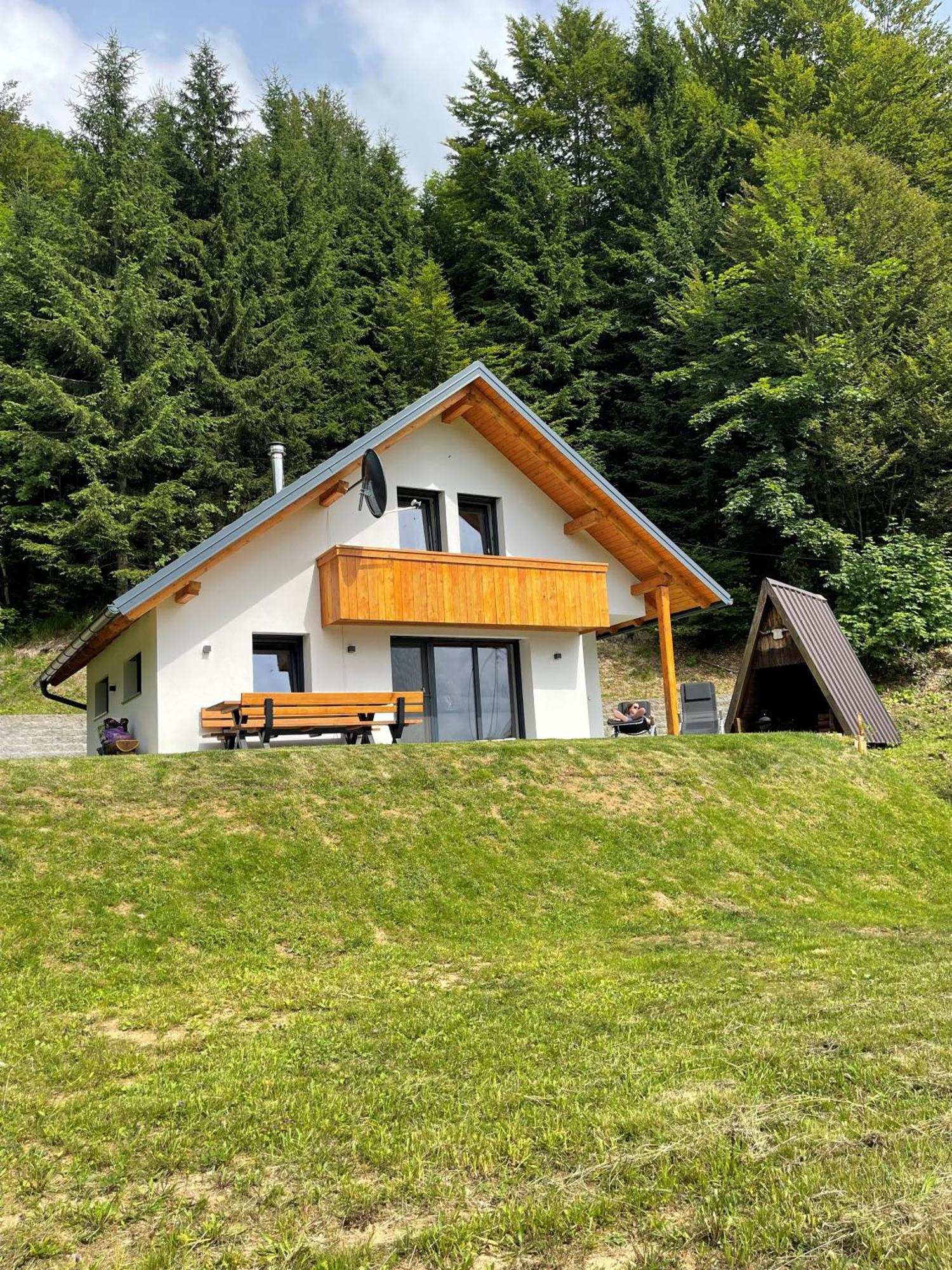 Span Cottage ゴレンスカ地方 エクステリア 写真